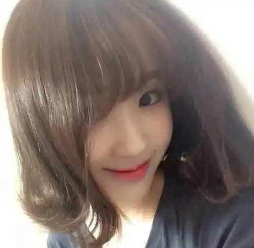 理发回来,我妈让我先别回家........哈哈哈哈哈哈