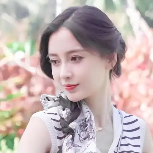 听说娱乐圈有些明星照片能量很强超旺人我看完就已经码住了