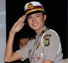 帅气飒爽英姿的各国女兵