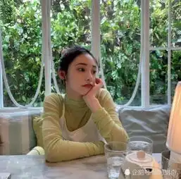 周洁琼变纸片小仙女,抹茶衣火了,网友羡慕的想哭