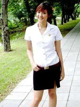 泰国女生校服被批太性感