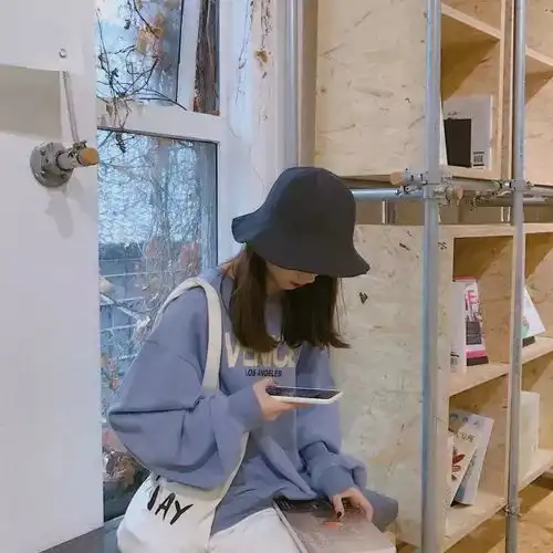 今日份的女生头像