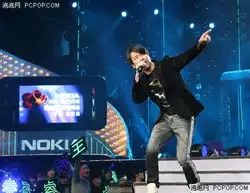 音乐让我说love09诺基亚跨年演唱会诺基亚6208c,新闻,手机,新闻,行情,评测,音乐让我说love,09诺基亚跨年演唱会东北网it频道