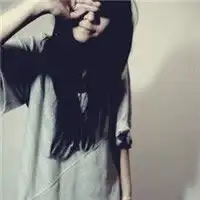 能成为你的路人挺好乖巧可爱的的黑白女生头像