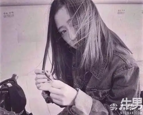 再不脱单,骚动的妹子也会看不起你