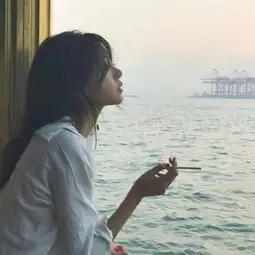 唯美有意境的伤感女生头像大全充满忧伤意境的女生头像