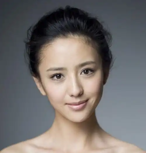 放弃铁饭碗被导演批长相难看,金鹰视后佟丽娅为何想放弃当演员