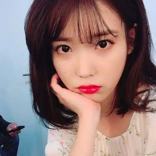 女明星都是天生无暇肌她们只是偷偷做这个而已