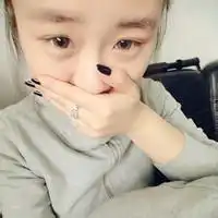 哭泣的女生唯美头像离开你的每一秒都成了煎熬