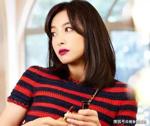 刘诗诗宋茜同框比美,两届金鹰女神气质各不相同,谁赢了
