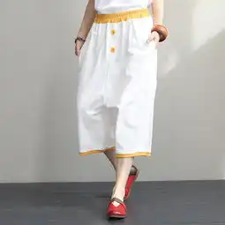 白t恤休闲九分裤,穿出学院清新少女气质,搭小白鞋潮有范
