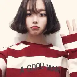 1.这叫什么头发2.怎么弄这样的头发3.这是什么颜色
