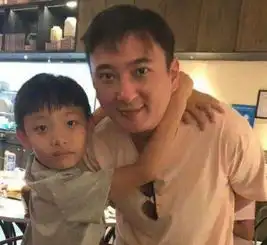 王思聪谈什么人加他微信会通过,王思聪的回答却让网友气愤