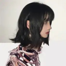 超拽个性女生贴吧头像2018最新一个拥抱能代替所有