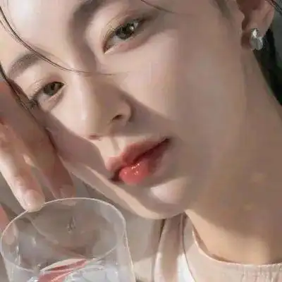 女生头像精选个性女头霸气冷酷