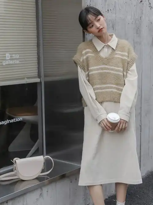 温柔减龄的秋季穿搭,保暖舒适有格调,普通女生也能穿出高级感