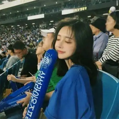 唯美头像女生,好看意境女生只剩下孤独的美丽