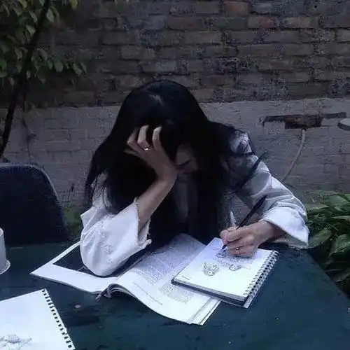 几世轮回终于看见你的回应,爱而不得的经历原是一场梦