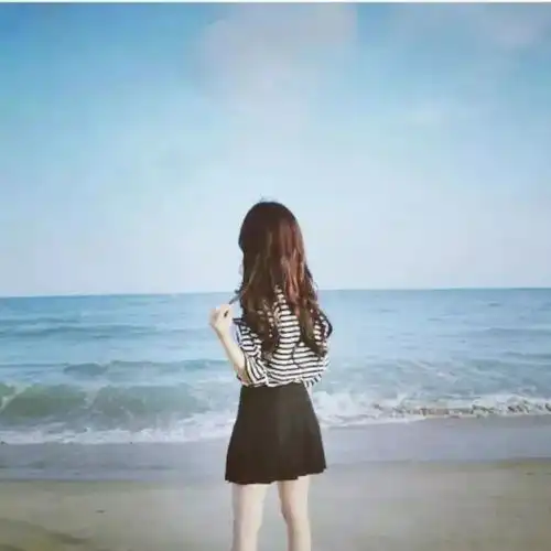 女生头像丨背影头像大全