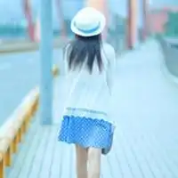 qq头像女生唯美背影背面或侧面,不要黑白头像的,只要头像不要网址,给网址的话我还要问吗