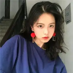 大脸女生睡前三步瘦脸法,15天瘦成小v脸,校花都酸了