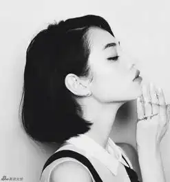 日本当红模特水原希子性感美照独特诱惑力