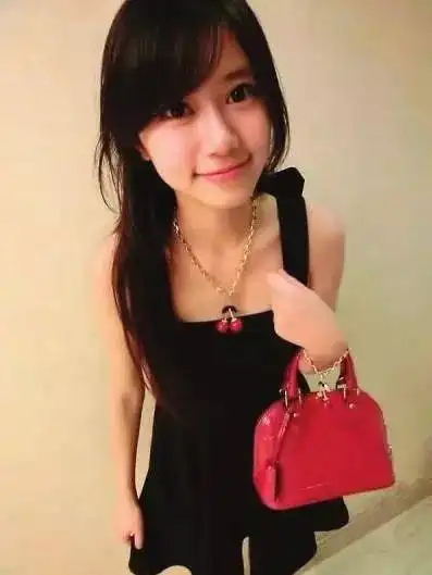 澳洲读研后,90后的他突然火了看了这些侧颜杀老师,网友妈我想师生恋