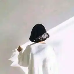 有故事的人的两个字网名