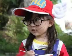 可爱的小女孩的图片