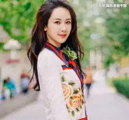 曾是家有儿女中的小仙女,长大后热剧不断,如今已成当红小花
