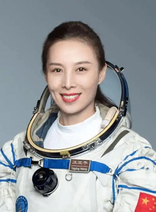 女航天员飞往太空前,为什么要吃避孕药这是为了防止发生什么