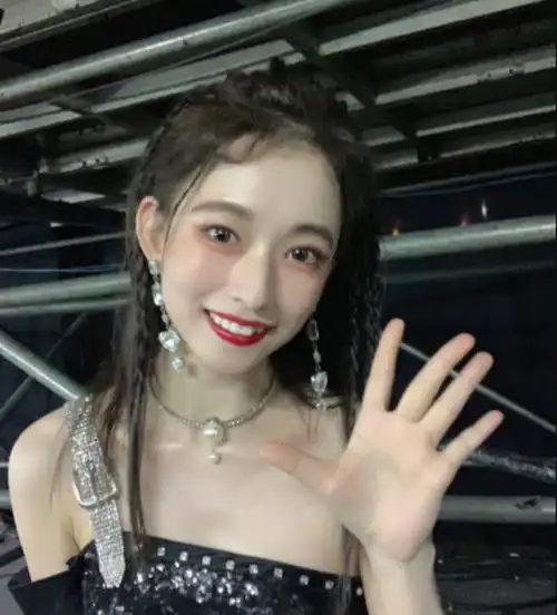 都美竹暂时失联闺蜜遭遇陌生男威胁,20多位网红跟吴亦凡有关