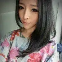 素颜美女长发图片微信头像图片大全