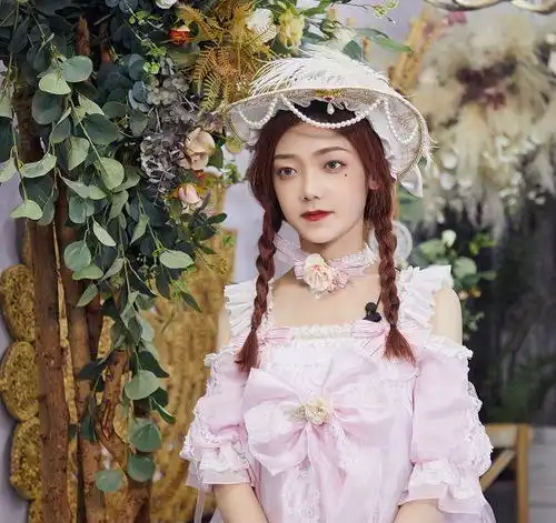 硬糖少女303全员洛丽塔,赵粤接长发戴皇冠,她的鞋子让人出戏