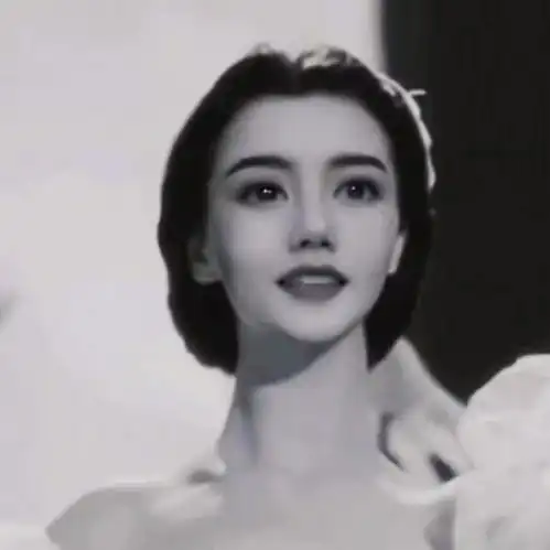 要是有这样的女人,这样的长相气质你觉得适合什么样的角色