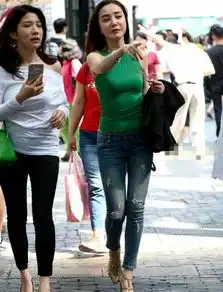三四十岁的女人,多多与这3种颜色的衣服接触,气质会越来越明显