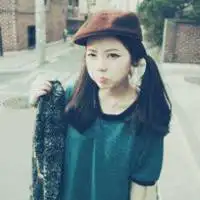 文艺清新的女生头像我的世界是寂静无声的容纳不下别人