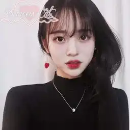 脸大的姑娘如何选择耳饰