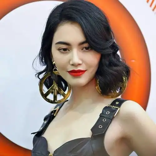 你认为泰国有哪些绝色美女