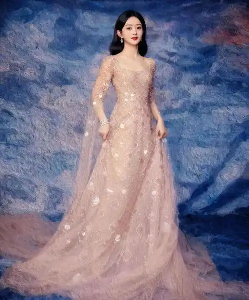 女生穿裙子有哪些不方便替别人尴尬的毛病又犯了,有没有同感