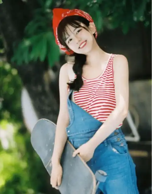 文艺又时髦的初恋裤,满屏都是初恋般甜蜜,让人窒息的少女气息