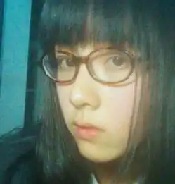 左耳小耳朵陈都灵素颜生活照曝光