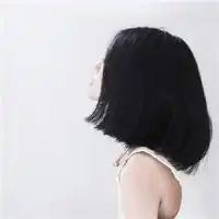 短发美女背影头像大全微信头像图片大全