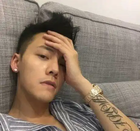 低调明星也炫富,霍思燕住千万豪宅,郭敬明用百万地毯