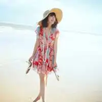 最唯美的qq女生头像牵了三年的手三秒就能放开
