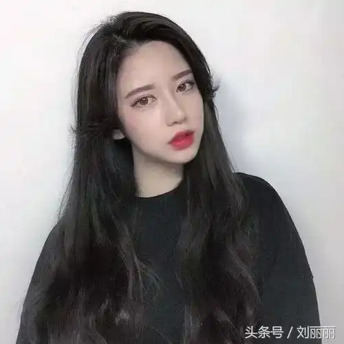 脸大不可怕,发型选对秒变锥子脸