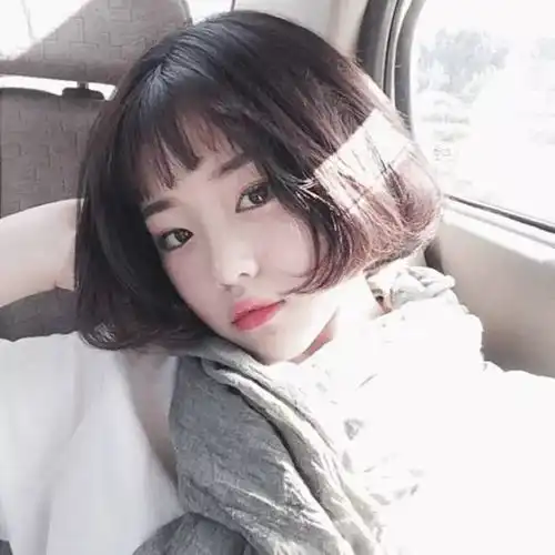 宇宙界第一卖萌发型我只服它