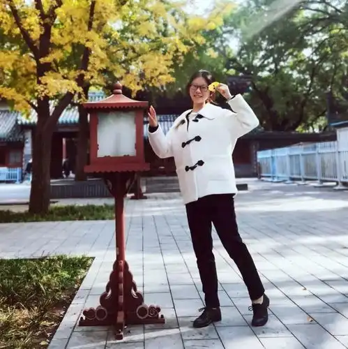 3年前,江苏女孩考上南京大学,三门课满分,如今推免国内名校