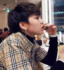娱乐圈里帅出天际的她们盘点2019流行的帅气女生短发