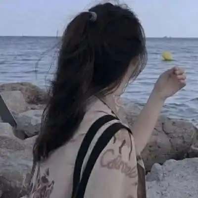 为啥你的马尾像村姑,记住这三点立马变女神,网友身后追一群舔狗